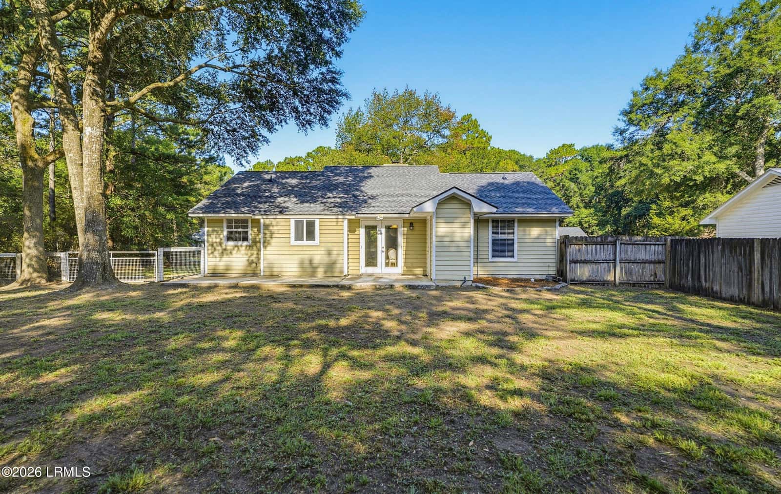 12 Robin Way, Beaufort, SC 29907 — photo 30 of 37