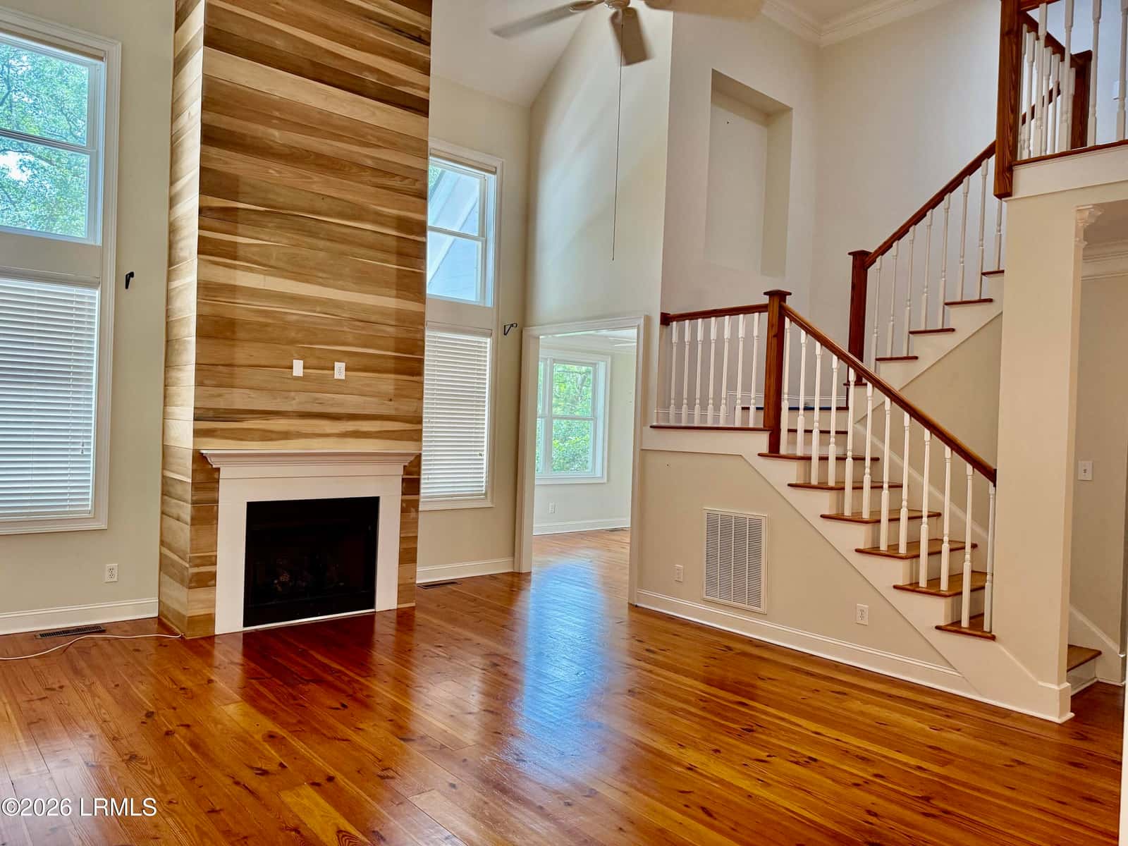 16 Tuscarora Avenue, Beaufort, SC 29907 — photo 4 of 28