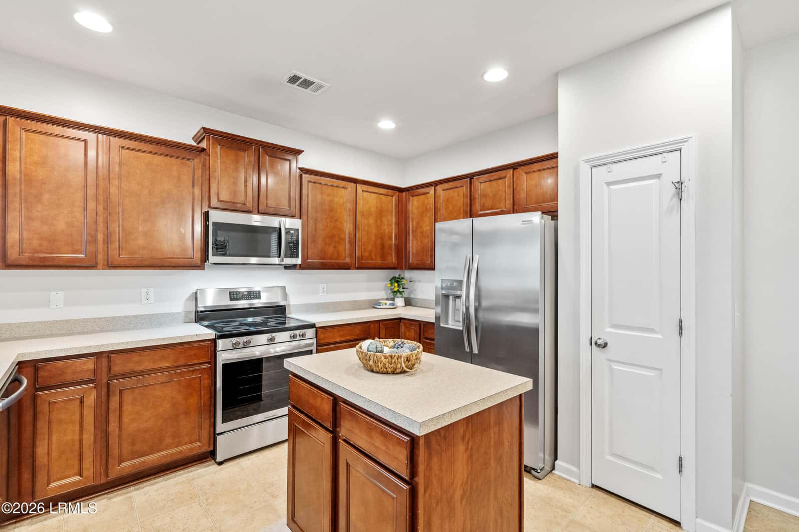 24 Brasstown Way, Port Royal, SC 29906 — photo 11 of 48