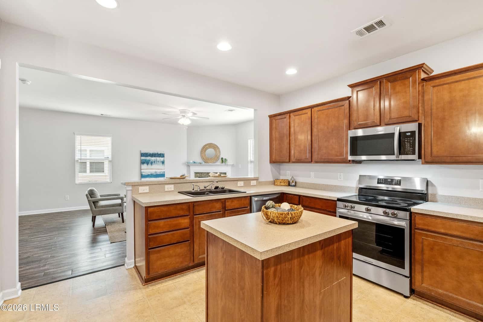 24 Brasstown Way, Port Royal, SC 29906 — photo 13 of 48