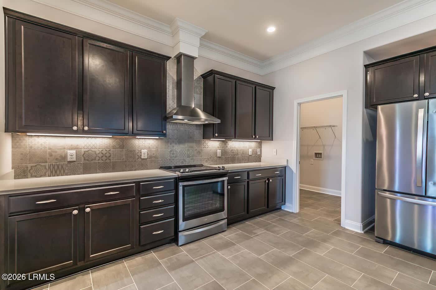 327 Fort Sullivan Drive, Ridgeland, SC 29936 — photo 15 of 48