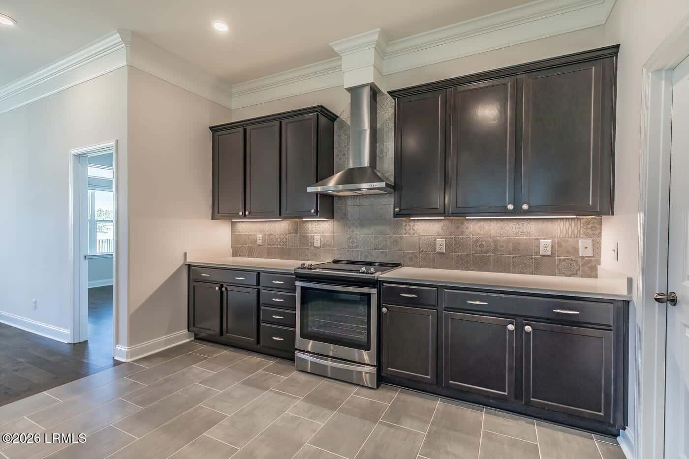 327 Fort Sullivan Drive, Ridgeland, SC 29936 — photo 17 of 48