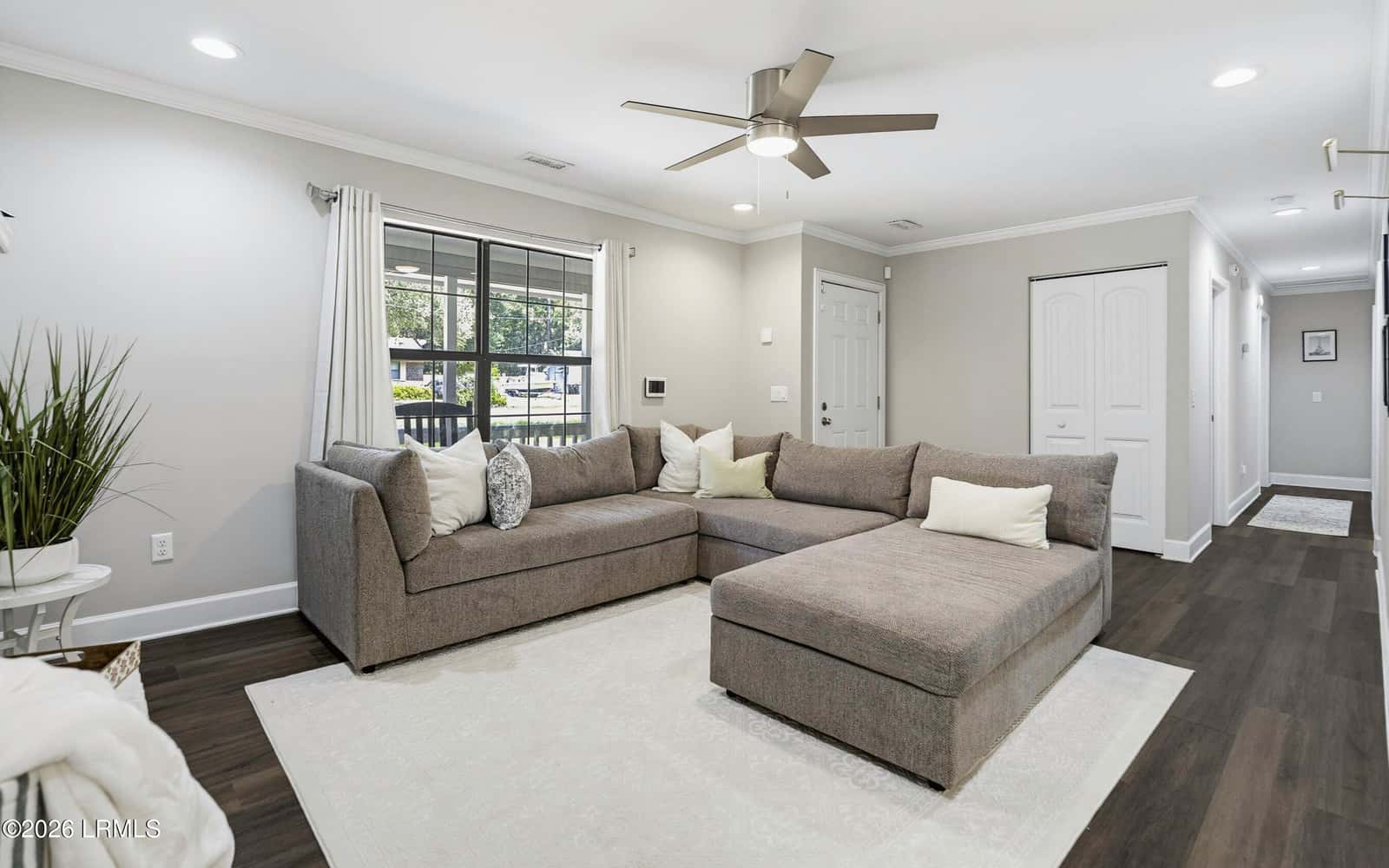 16 Wiggins Road, Beaufort, SC 29907 — photo 5 of 30