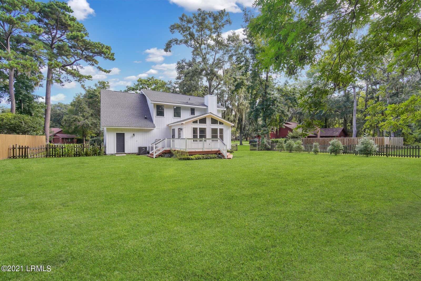 24 Chesterfield Lake Drive, Beaufort, SC 29906 — photo 27 of 29
