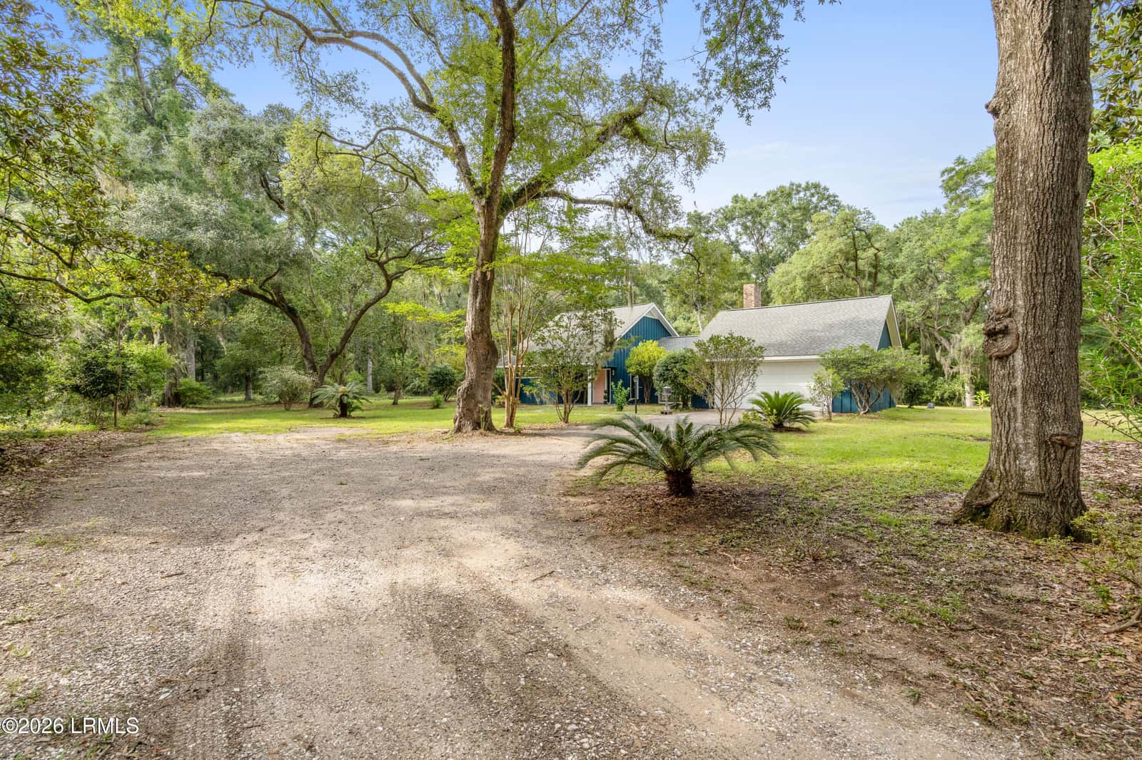 36 Sea Gull Drive, Beaufort, SC 29907 — photo 3 of 46