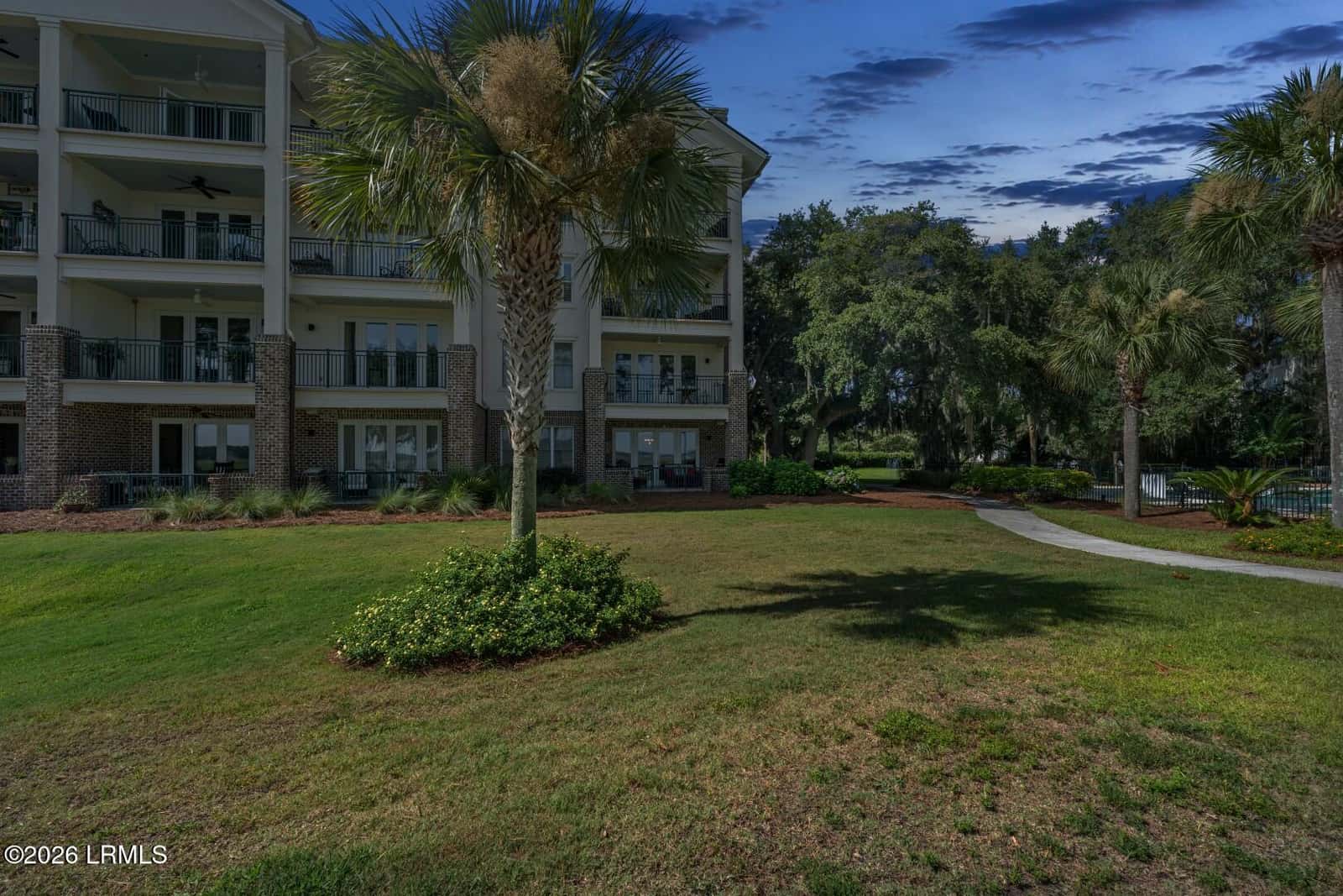 15 Sunset Boulevard 1-104, Beaufort, SC 29907 — photo 60 of 76