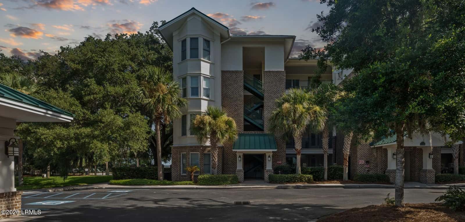 15 Sunset Boulevard 1-104, Beaufort, SC 29907 — photo 75 of 76