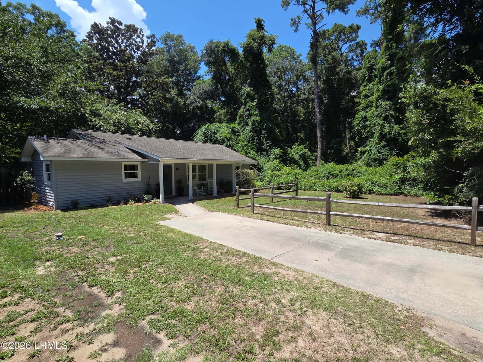 11 Presnell Circle, Beaufort, SC 29902 — photo 2 of 35