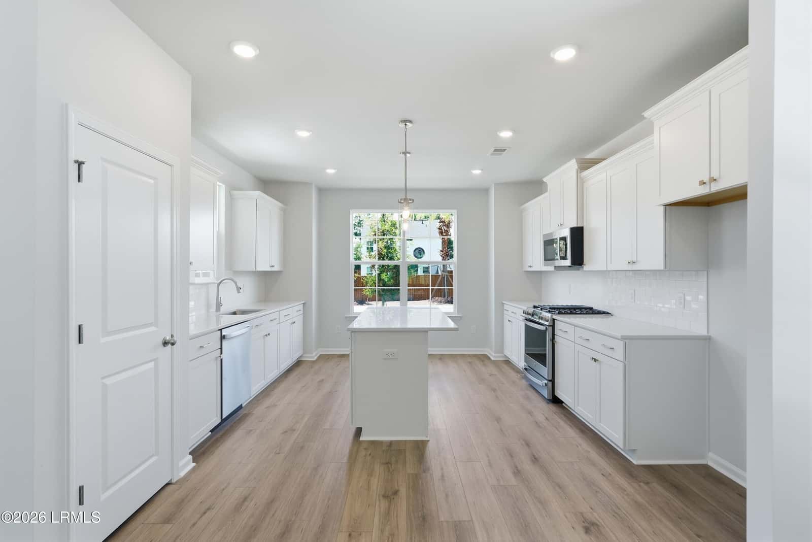 61 Rearden Way, Beaufort, SC 29906 — photo 7 of 25