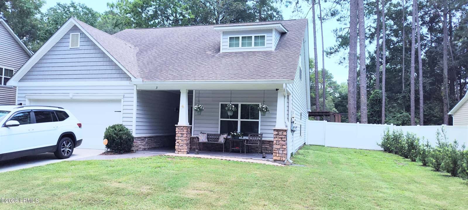 3 St James Circle, Beaufort, SC 29907 — photo 1 of 38