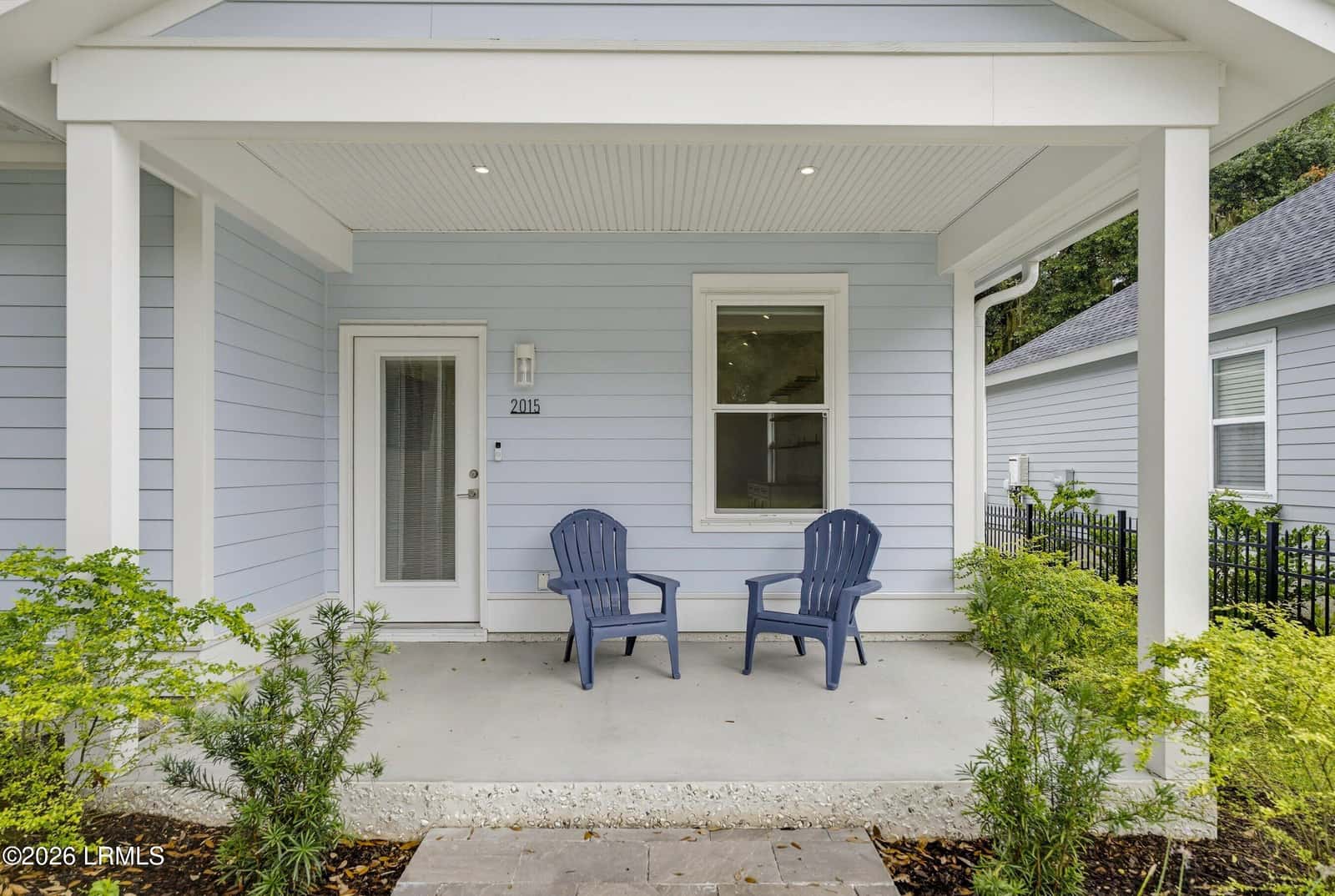 2015 Lafayette Street, Beaufort, SC 29902 — photo 3 of 30