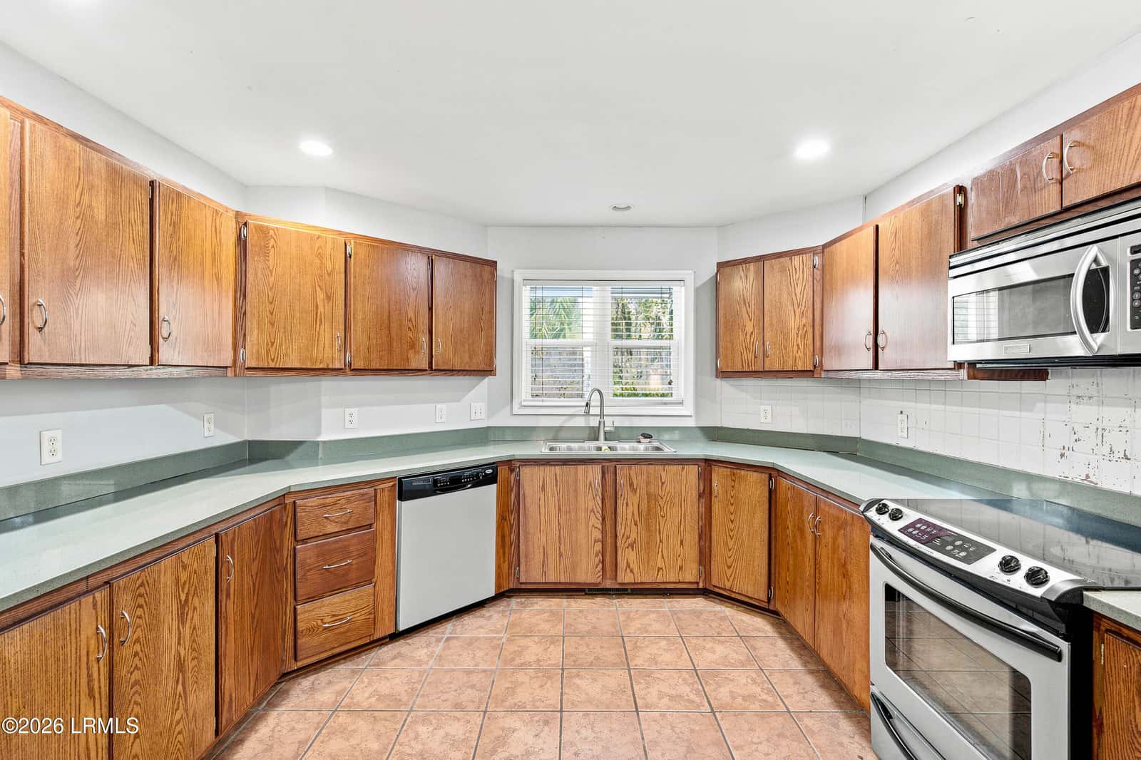 39 Seabrook Point Drive, Seabrook, SC 29940 — photo 33 of 43