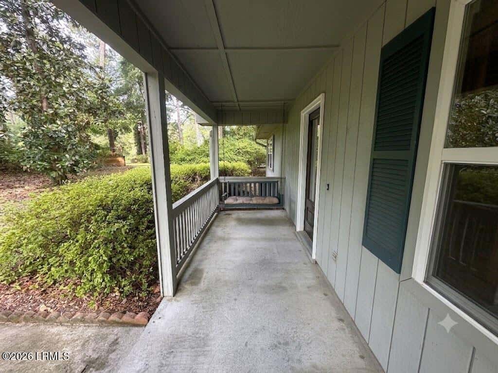 2505 Hermitage Road, Beaufort, SC 29902 — photo 5 of 50