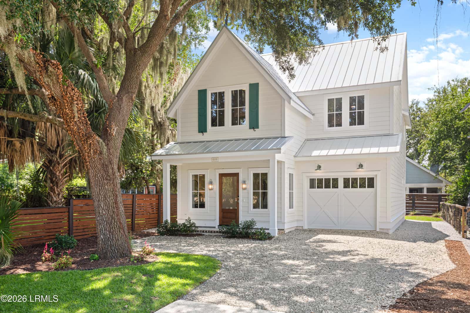 608 Pilot Street, Beaufort, SC 29902 — photo 2 of 53