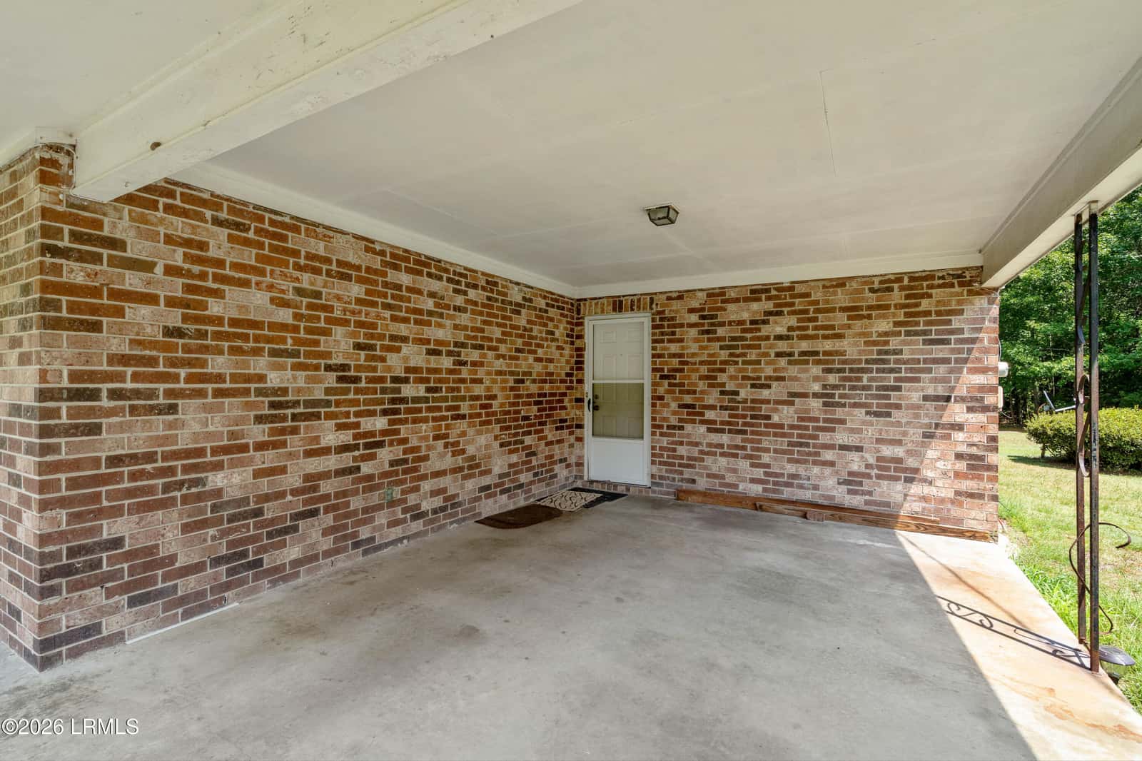 9258 S Jacob Smart Boulevard, Ridgeland, SC 29936 — photo 3 of 24