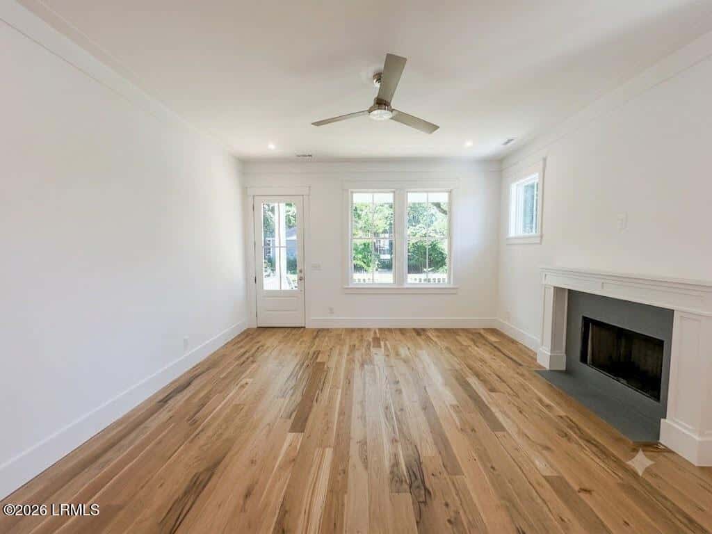 420 Waight Street, Beaufort, SC 29902 — photo 6 of 29