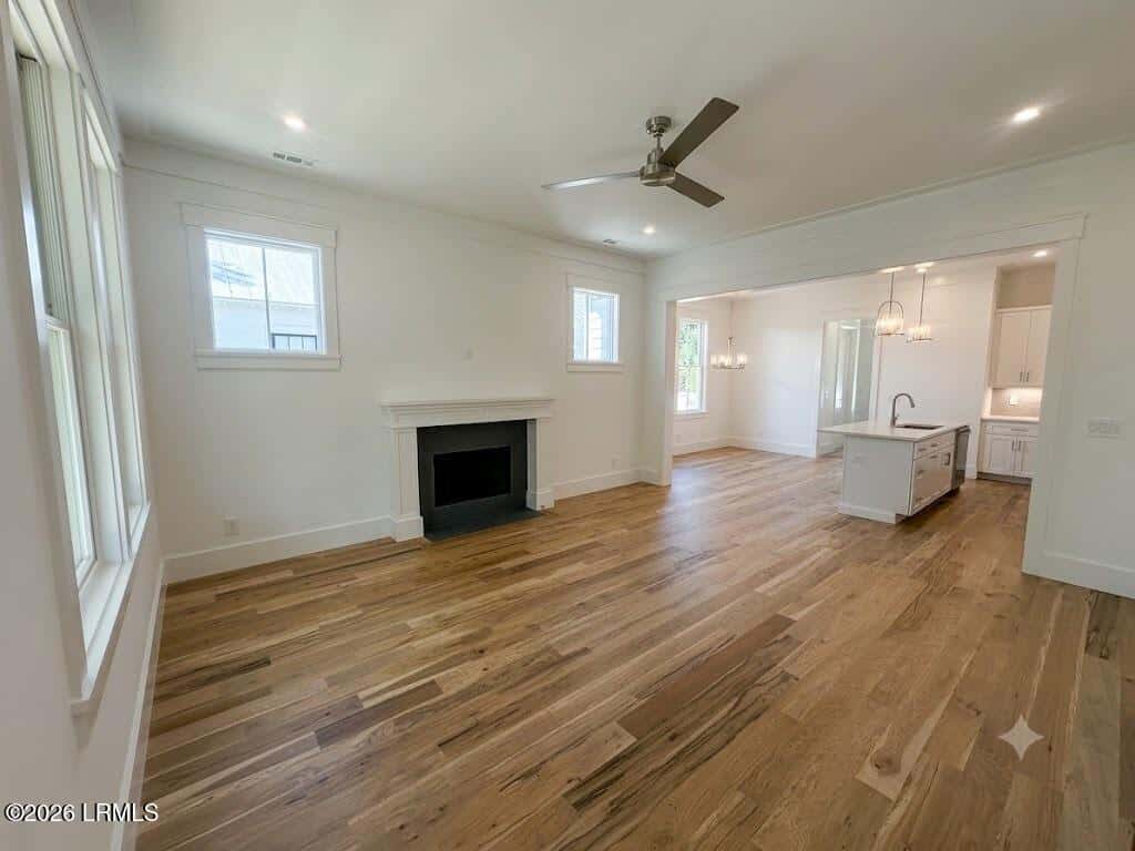 420 Waight Street, Beaufort, SC 29902 — photo 9 of 29