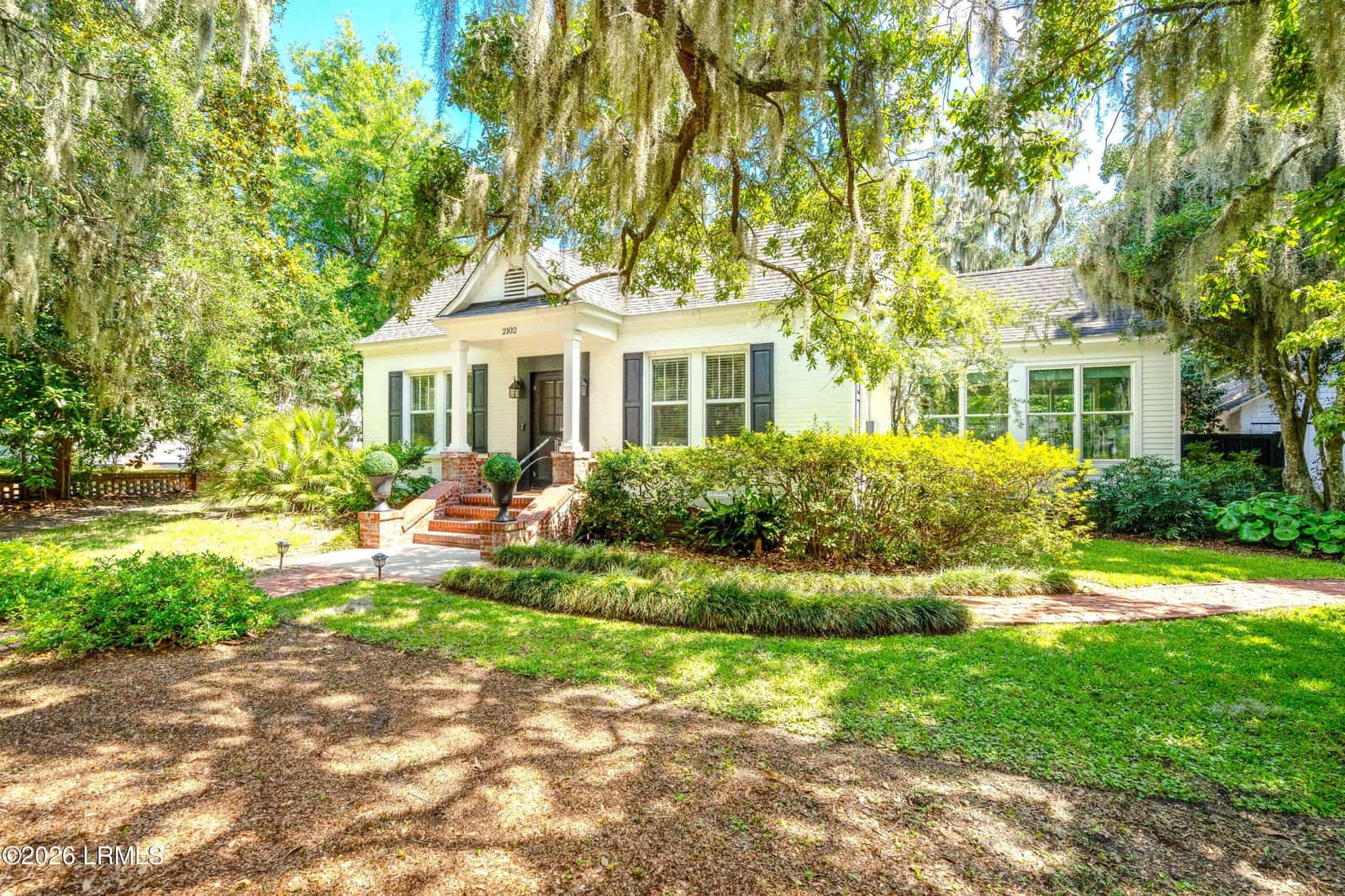 2102 North Street, Beaufort, SC 29902 — photo 2 of 43