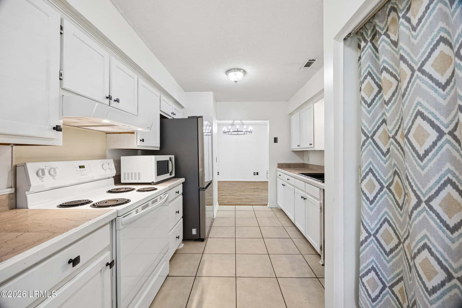 16 Robin Way, Beaufort, SC 29907 — photo 17 of 31