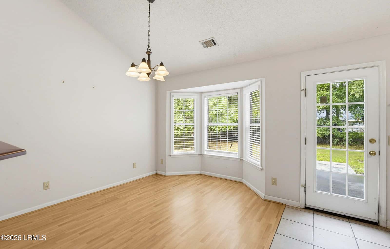27 Telfair Drive, Beaufort, SC 29907 — photo 10 of 35