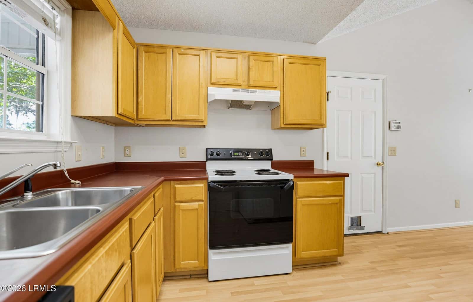 27 Telfair Drive, Beaufort, SC 29907 — photo 15 of 35