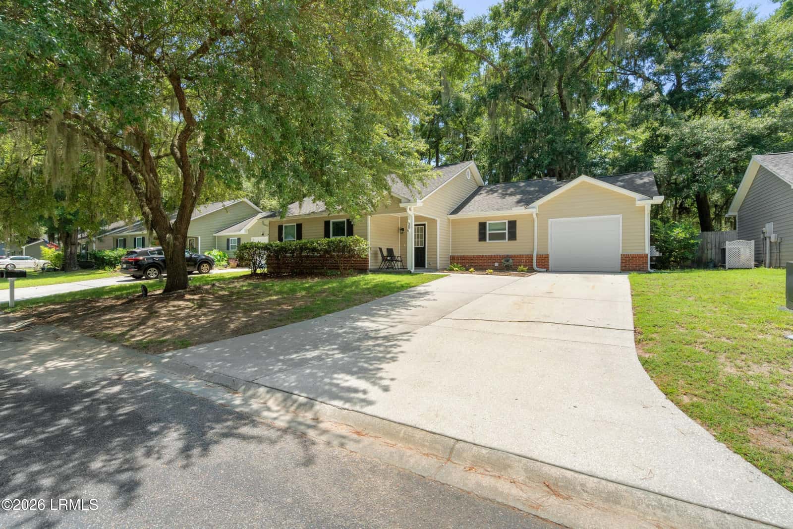 30 Brindlewood Drive, Beaufort, SC 29907 — photo 3 of 39