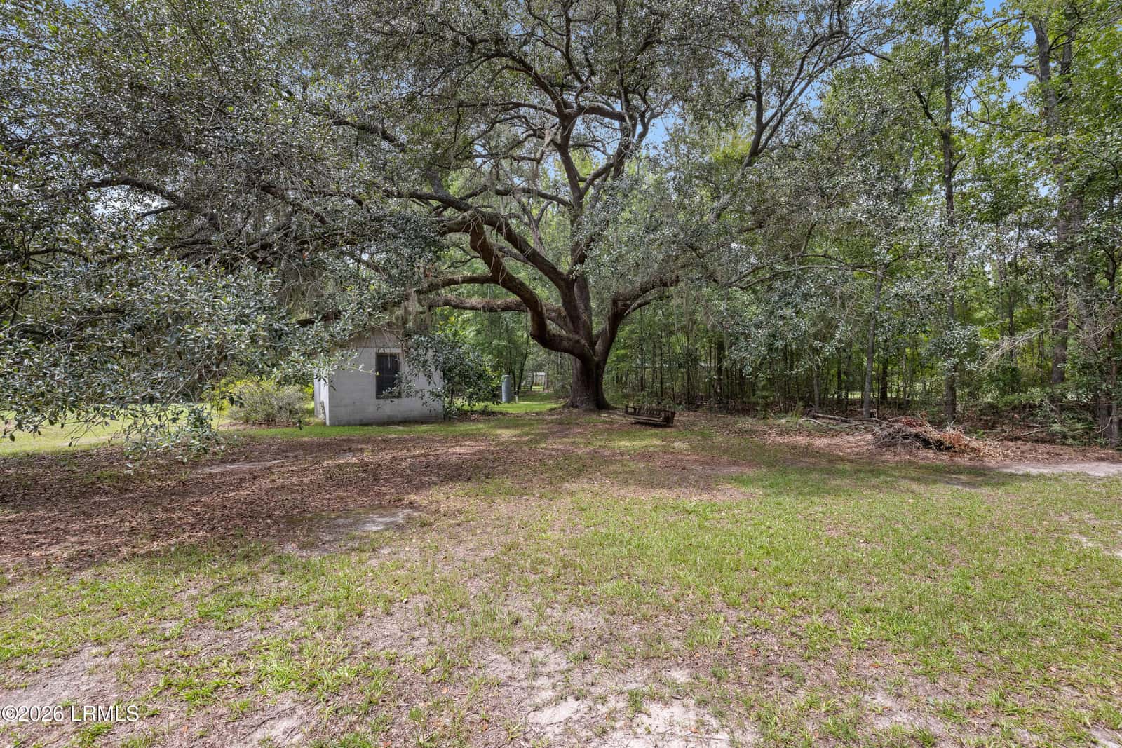 176 Sardis Road, Ridgeland, SC 29936 — photo 9 of 38