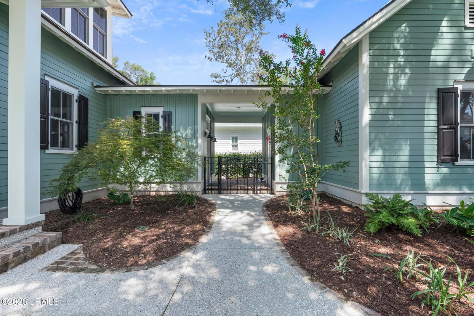 8 Brighton Trace, Beaufort, SC 29906 — photo 2 of 67