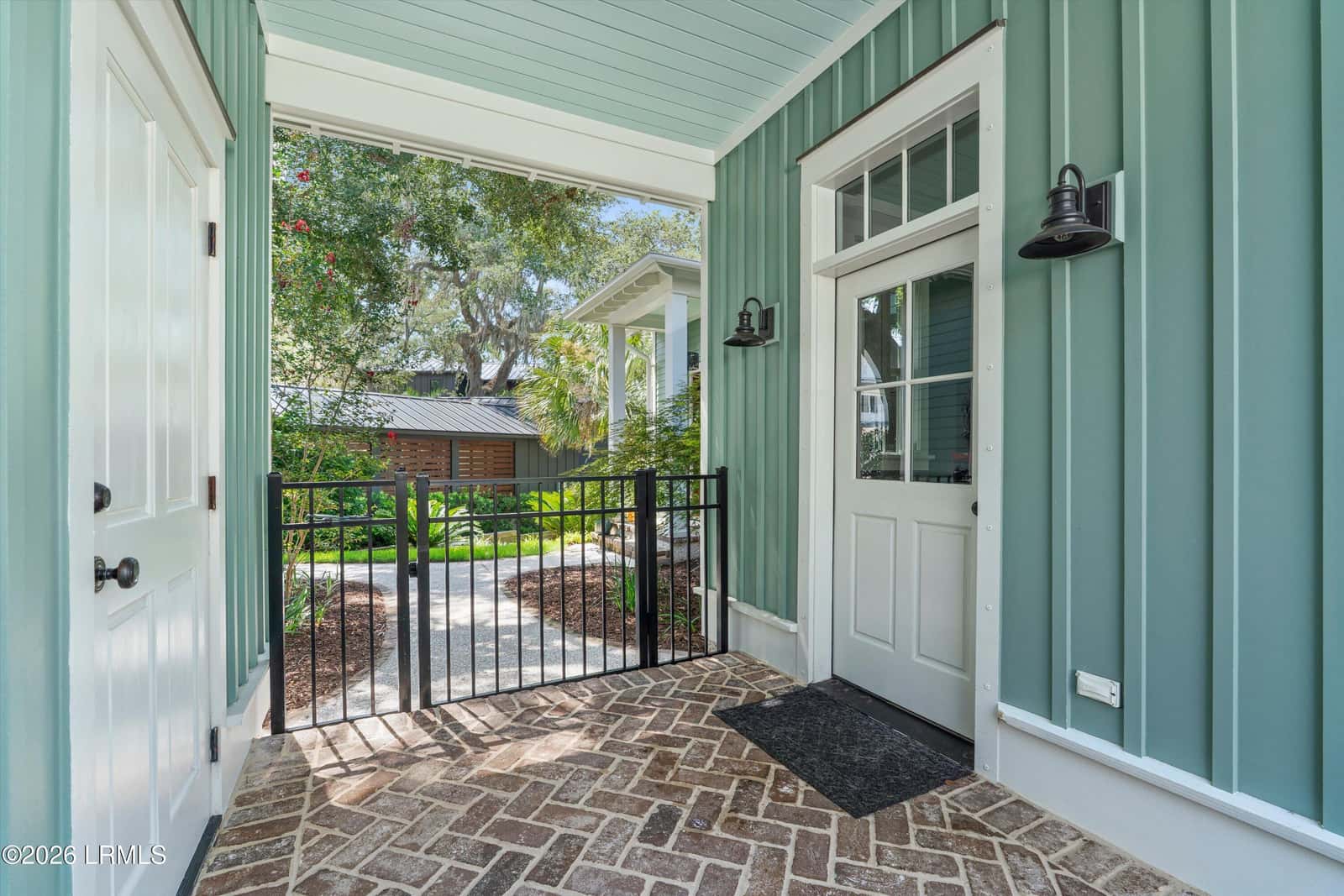 8 Brighton Trace, Beaufort, SC 29906 — photo 3 of 67