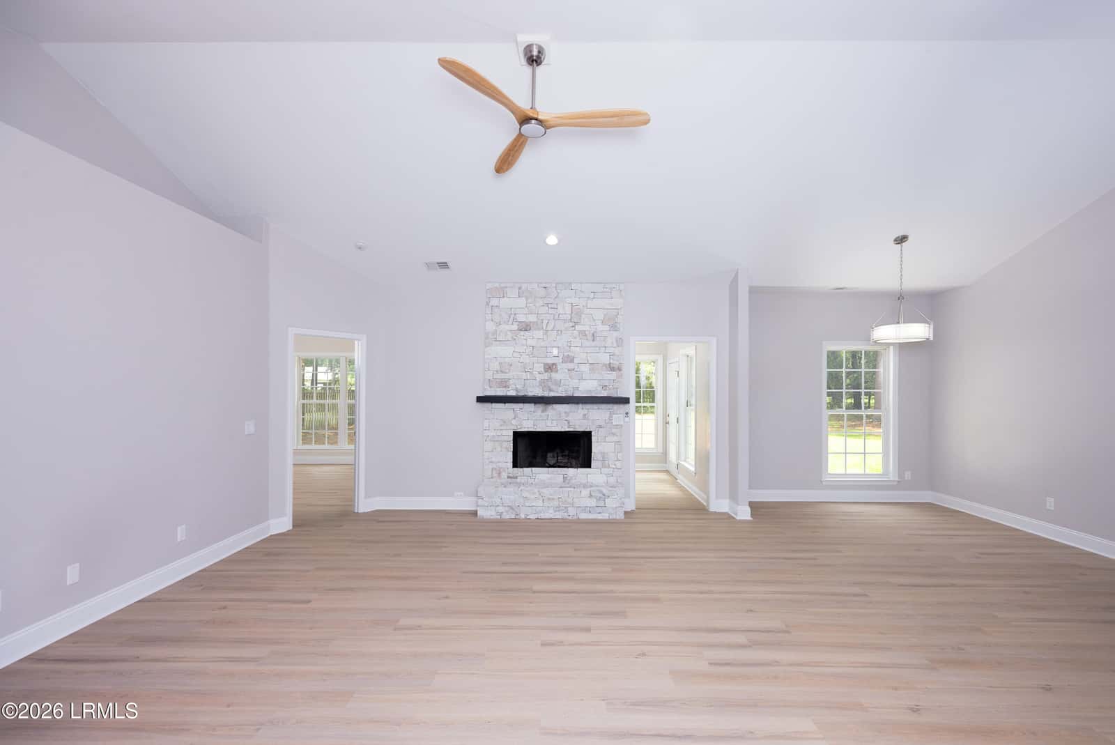 19 Woods Court, Ridgeland, SC 29936 — photo 10 of 24