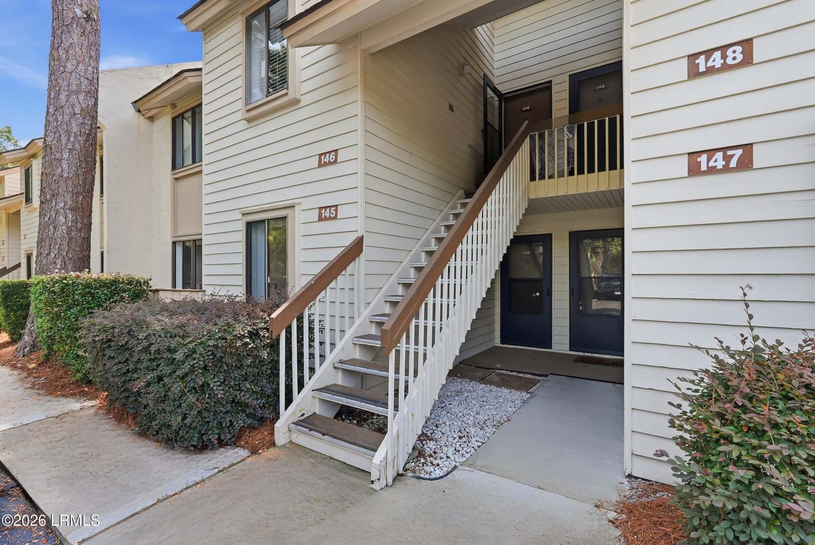 25 Deallyon Avenue 145, Hilton Head Island, SC 29928 — photo 1 of 20