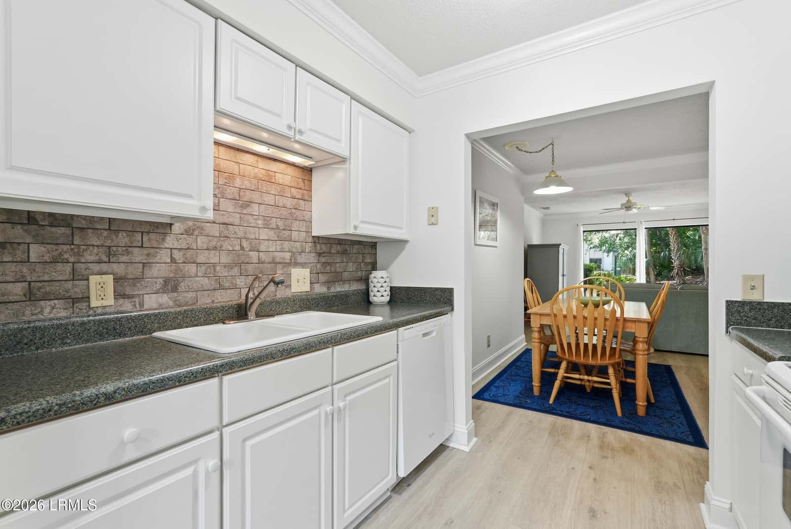 25 Deallyon Avenue 145, Hilton Head Island, SC 29928 — photo 7 of 20