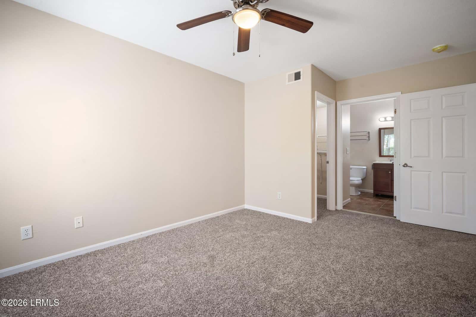 897 Fording Island Road 310, Bluffton, SC 29910 — photo 17 of 35