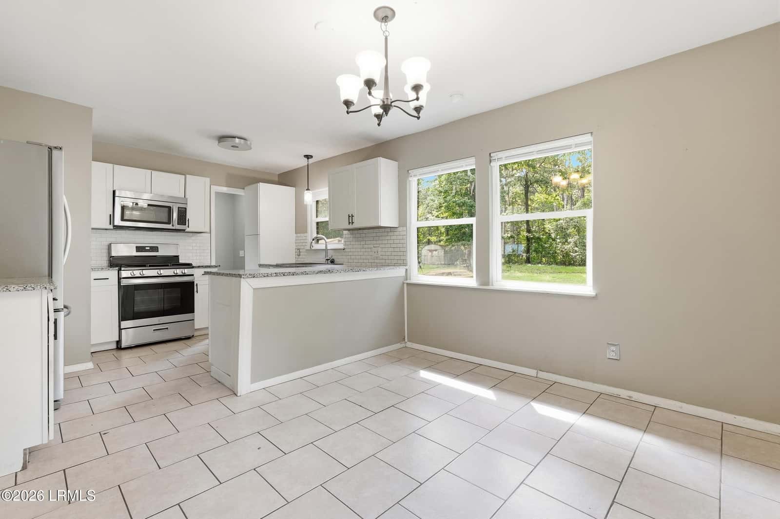 195 Bay Pines Road, Beaufort, SC 29906 — photo 9 of 27
