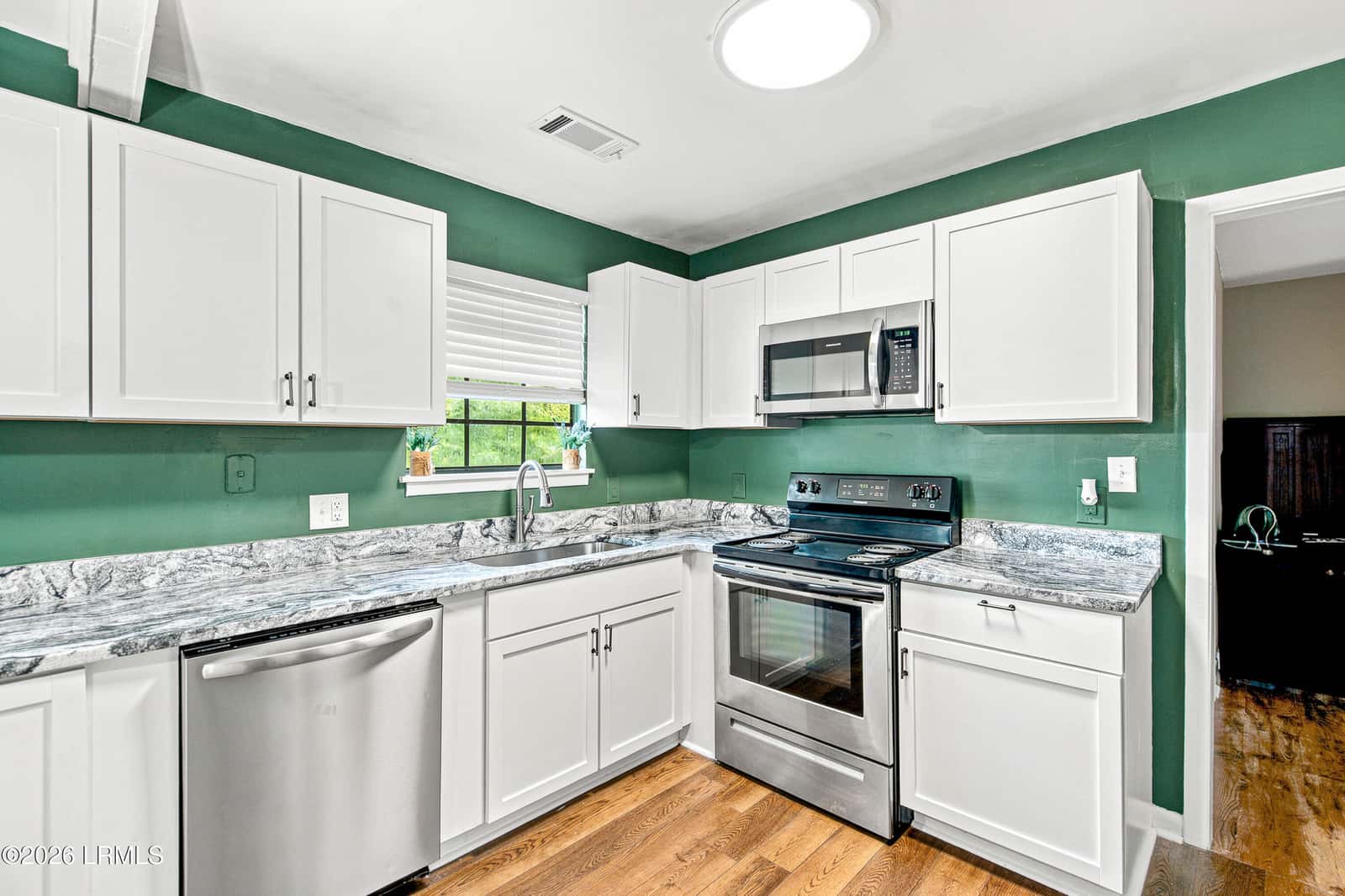 708 Dawn Street, Beaufort, SC 29906 — photo 10 of 38