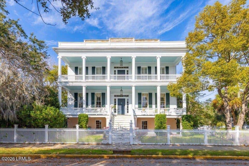 601 Bay Street, Beaufort, SC 29902 — photo 2 of 48