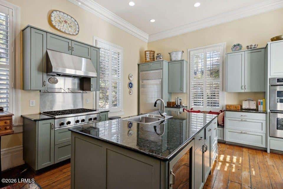 601 Bay Street, Beaufort, SC 29902 — photo 17 of 48
