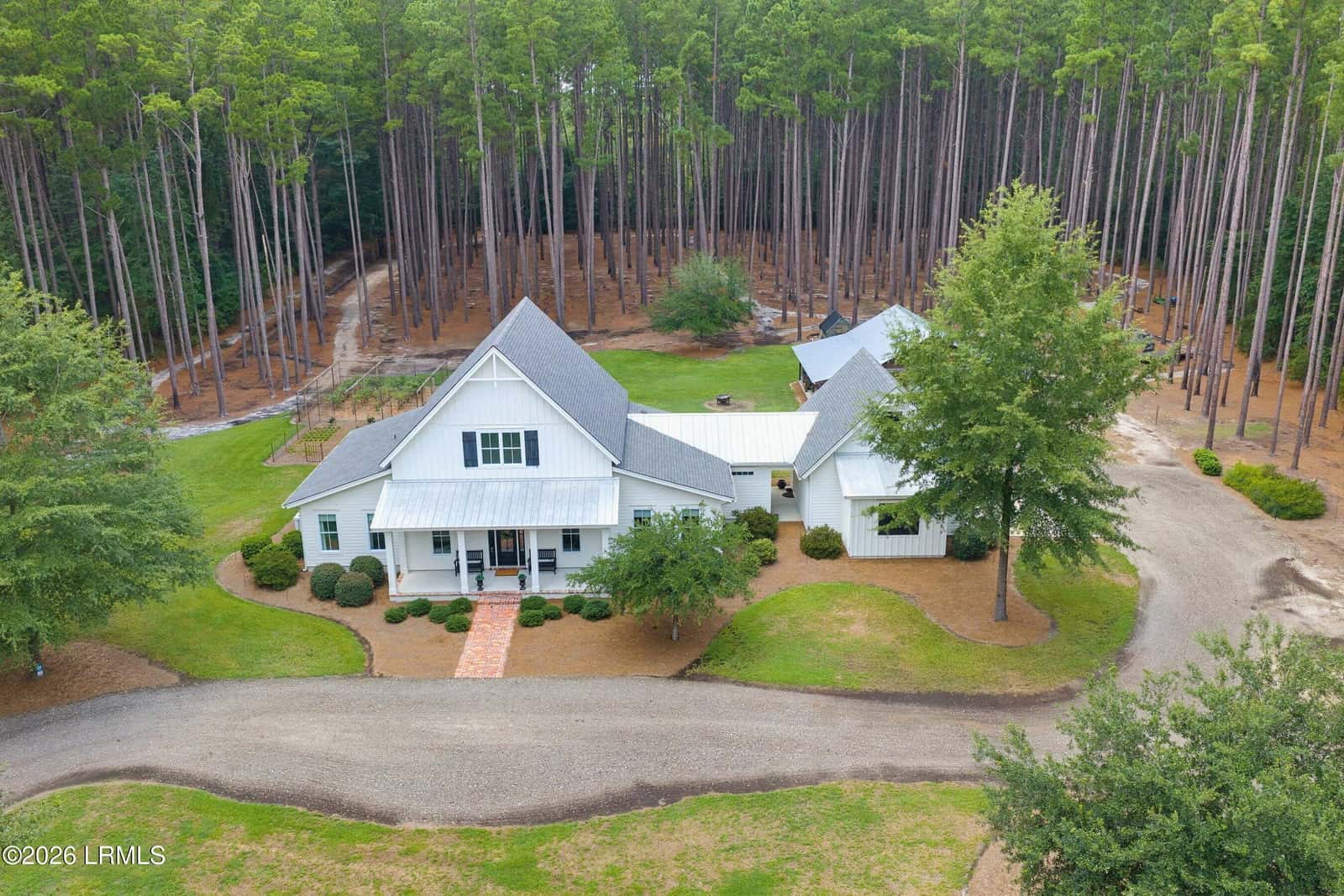 2766 Honey Hill Circle, Ridgeland, SC 29936 — photo 2 of 30