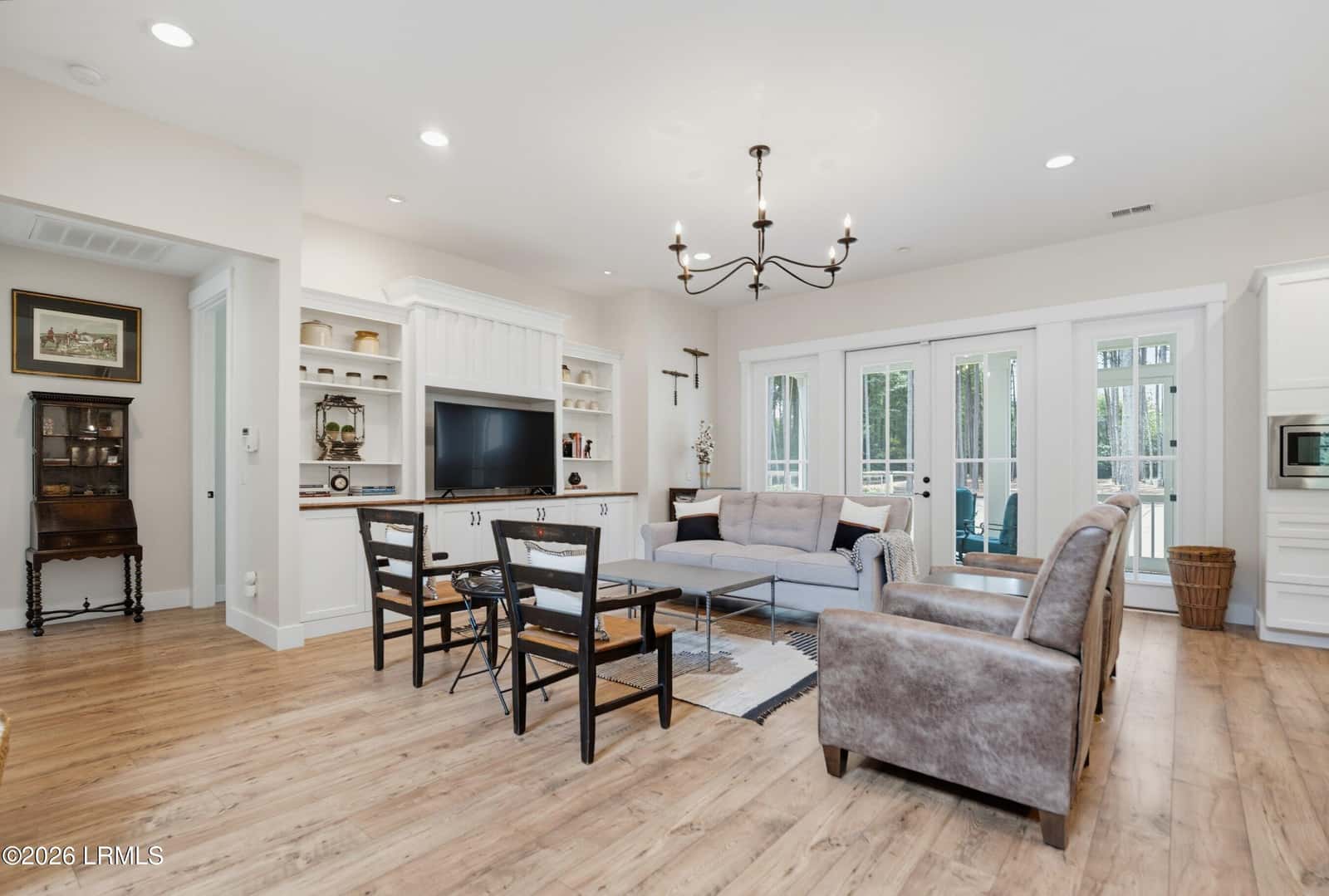 2766 Honey Hill Circle, Ridgeland, SC 29936 — photo 4 of 30