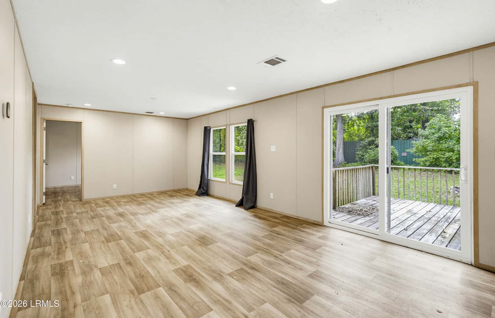96 Sams Point Road, Beaufort, SC 29907 — photo 14 of 30