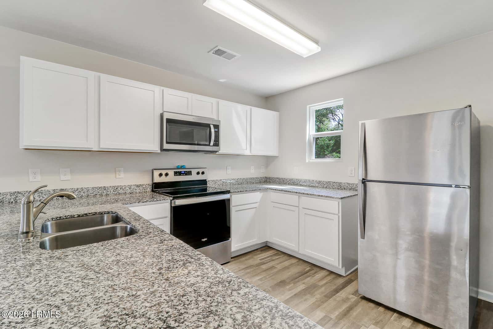 107 Palmetto Breeze Circle, Beaufort, SC 29907 — photo 9 of 59