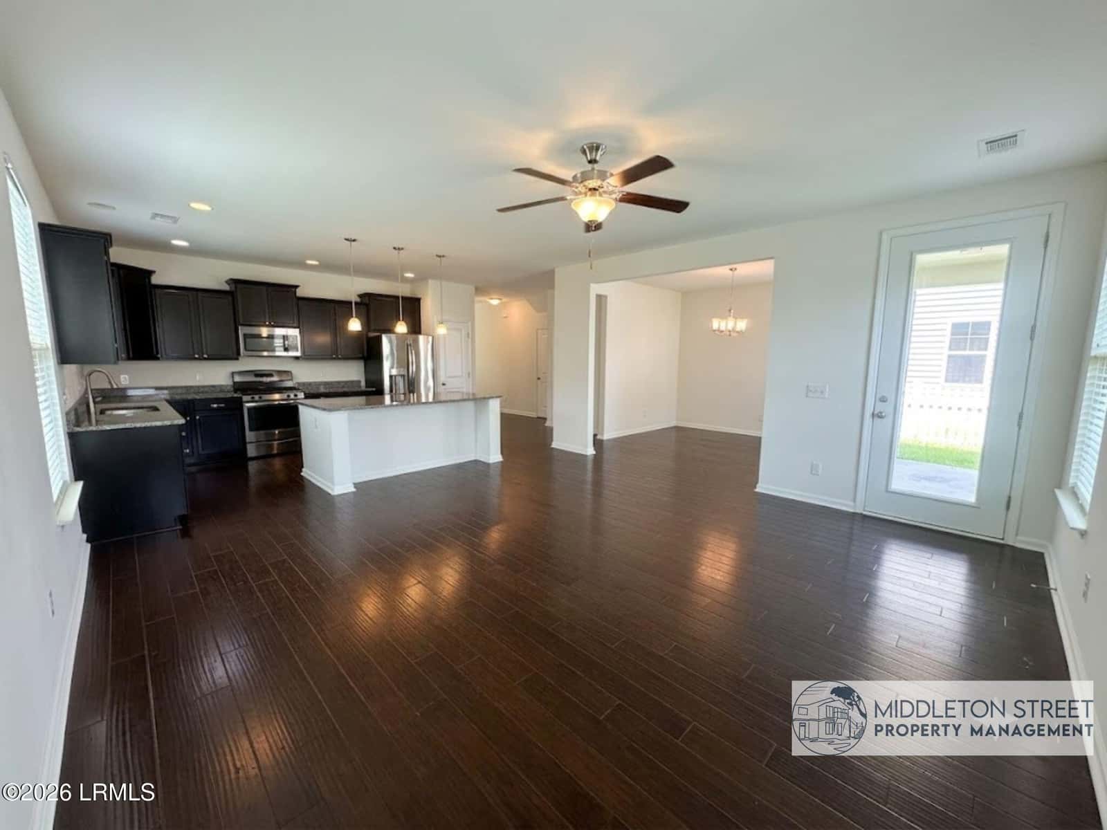 15 Beauregard Court, Beaufort, SC 29902 — photo 5 of 38