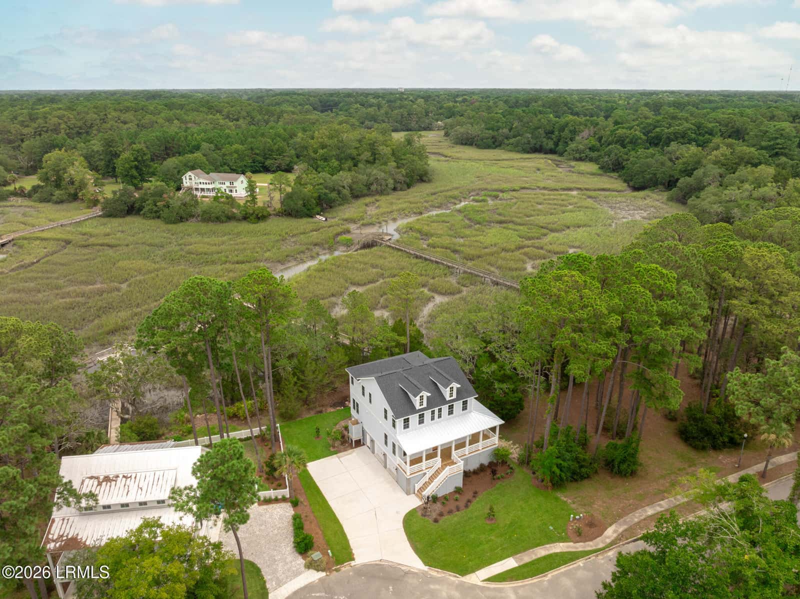 111 Willow Point Road, Beaufort, SC 29906 — photo 5 of 44