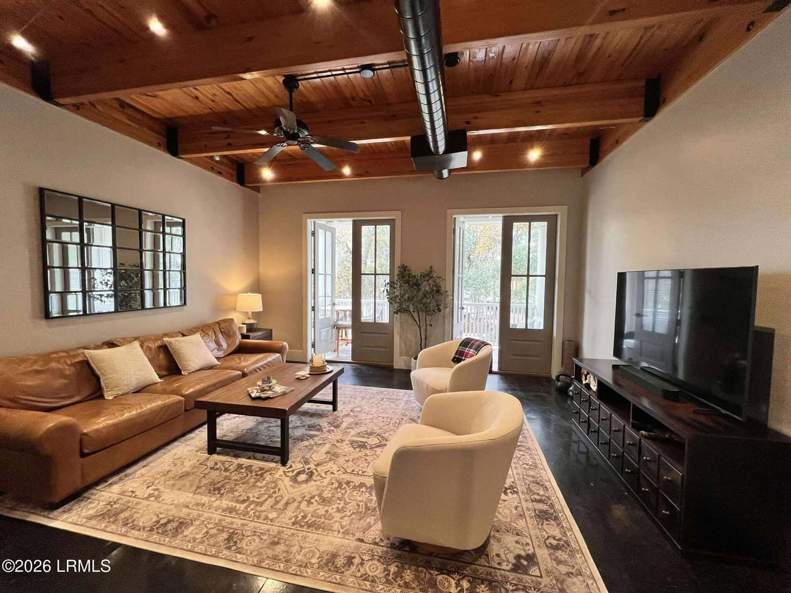 23a Market 2, Beaufort, SC 29906 — photo 3 of 48