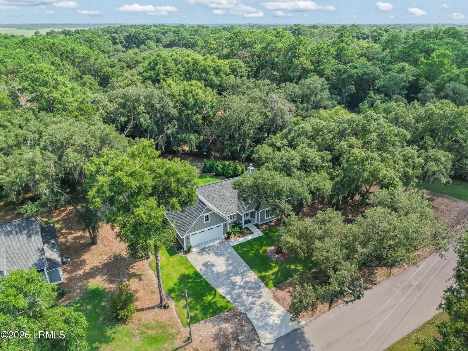 24 Alumni Road, Beaufort, SC 29907 — photo 5 of 45