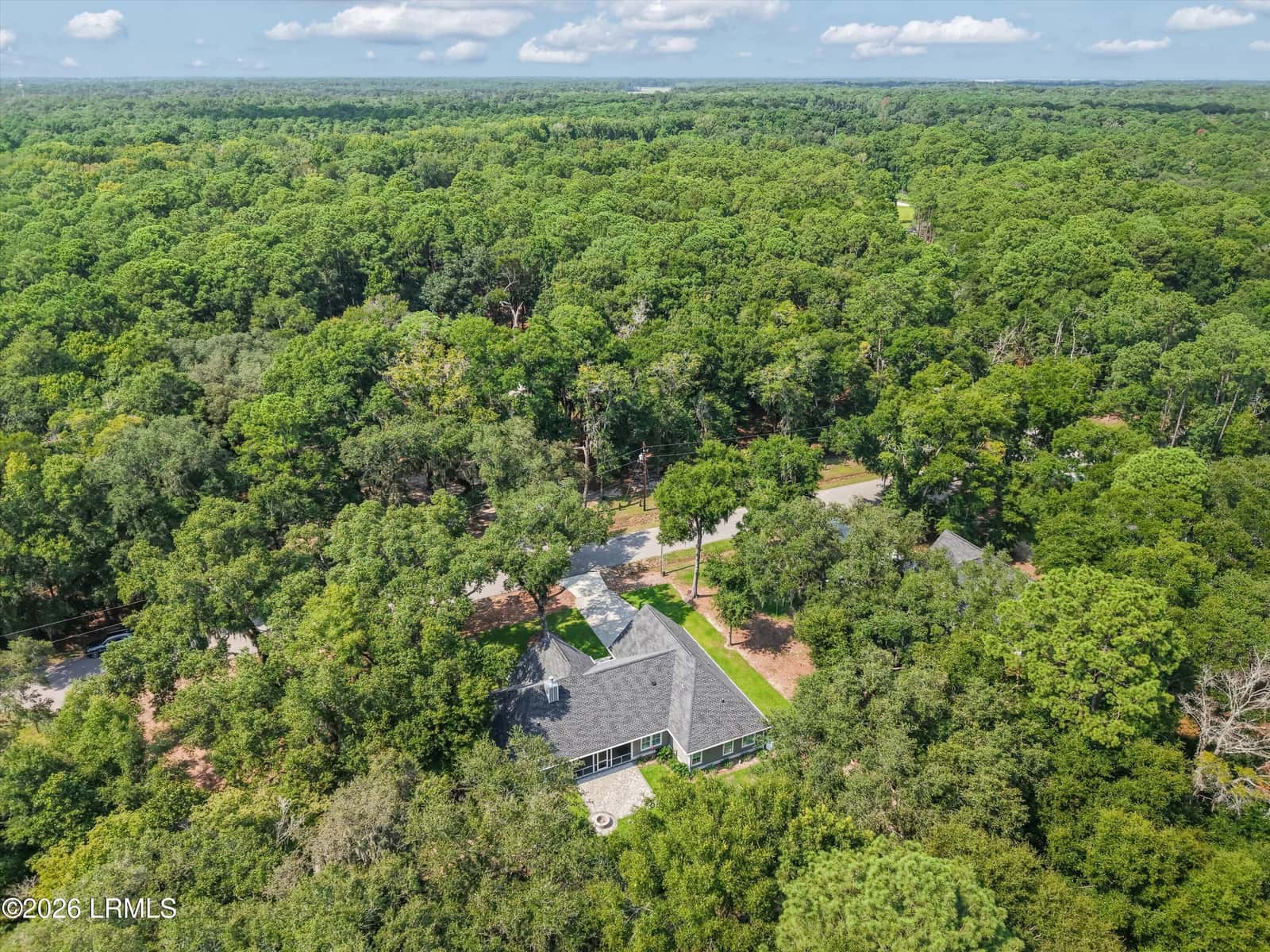 24 Alumni Road, Beaufort, SC 29907 — photo 7 of 45