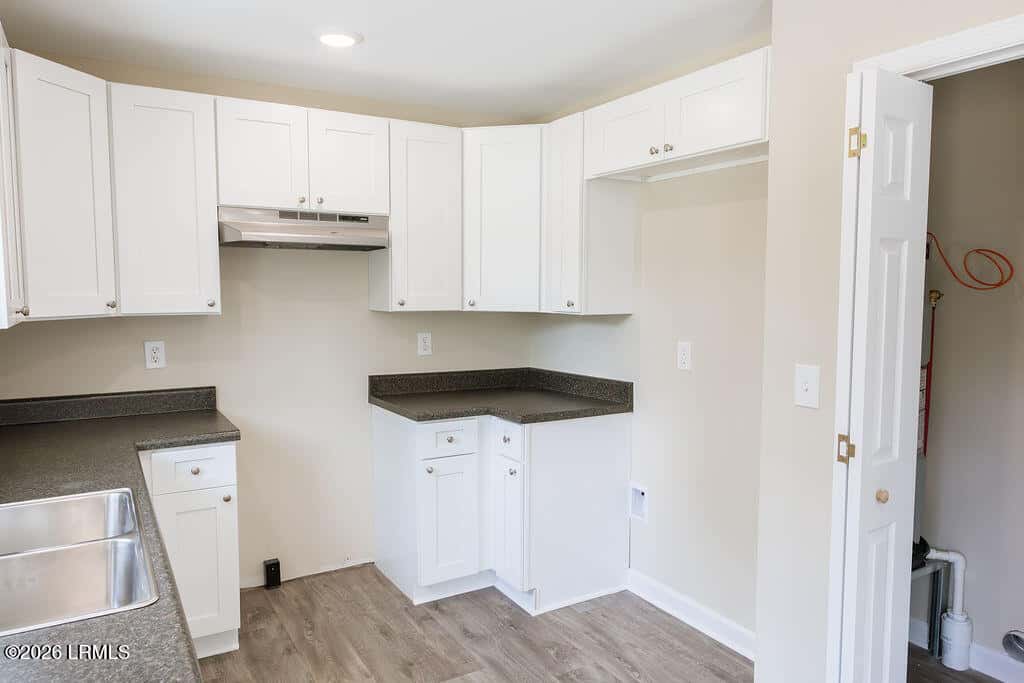 310 Kathy Avenue, Hampton, SC 29924 — photo 37 of 64