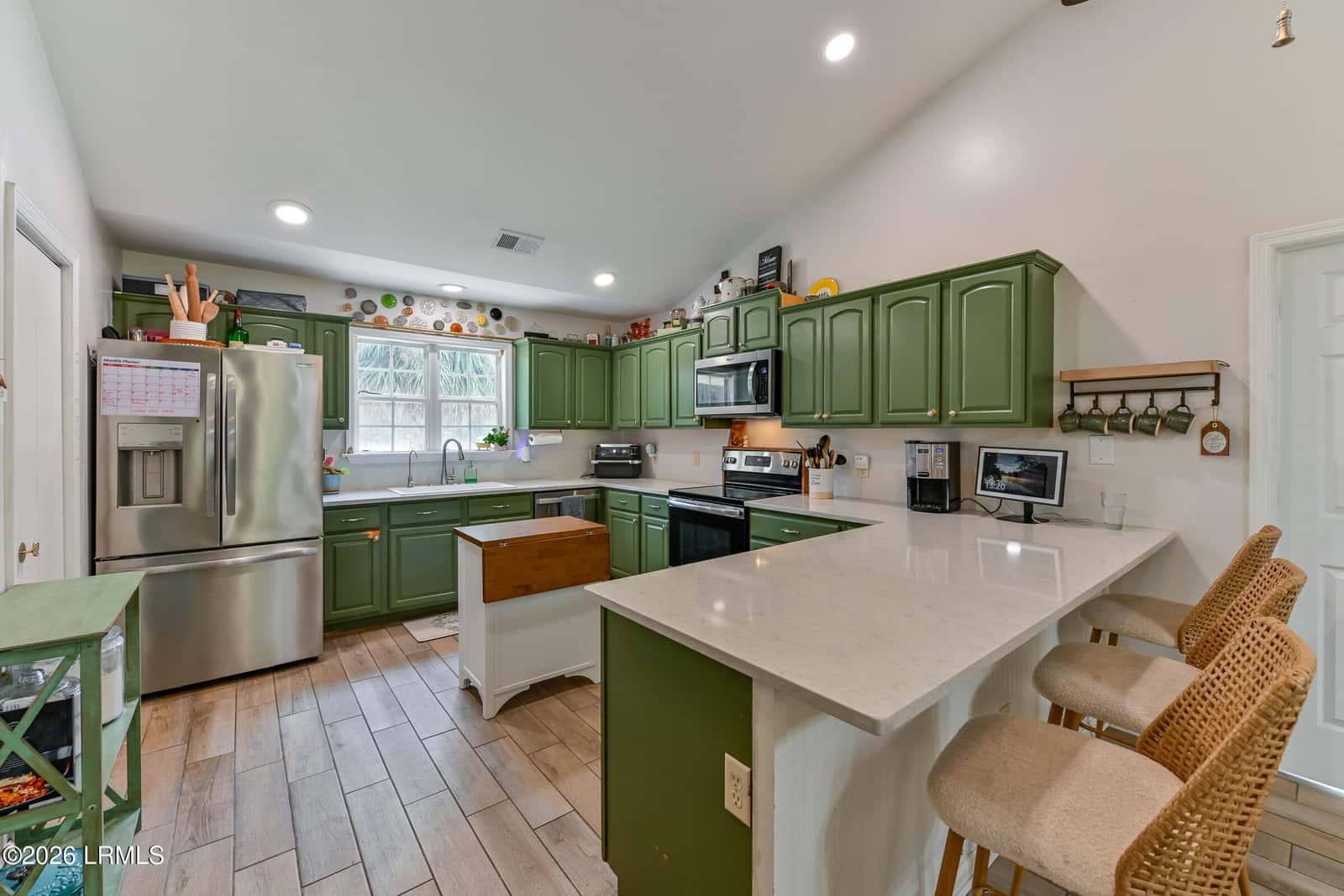 495 Sams Point Road, Beaufort, SC 29907 — photo 12 of 40