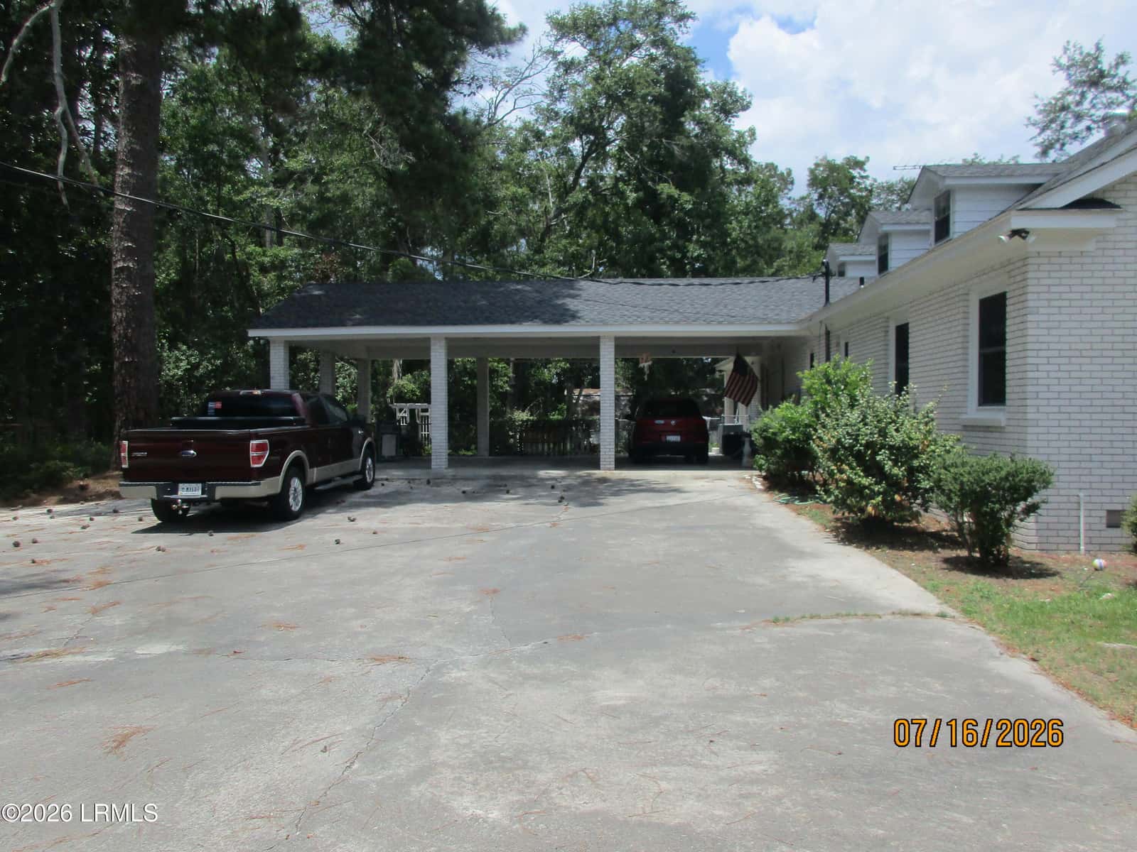 383 W Carolina Avenue, Varnville, SC 29944 — photo 5 of 36