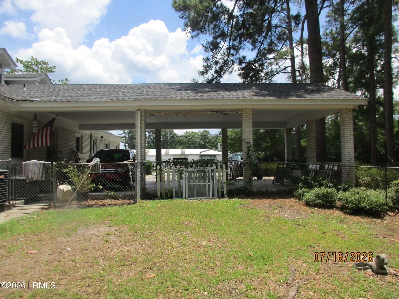 383 W Carolina Avenue, Varnville, SC 29944 — photo 6 of 36
